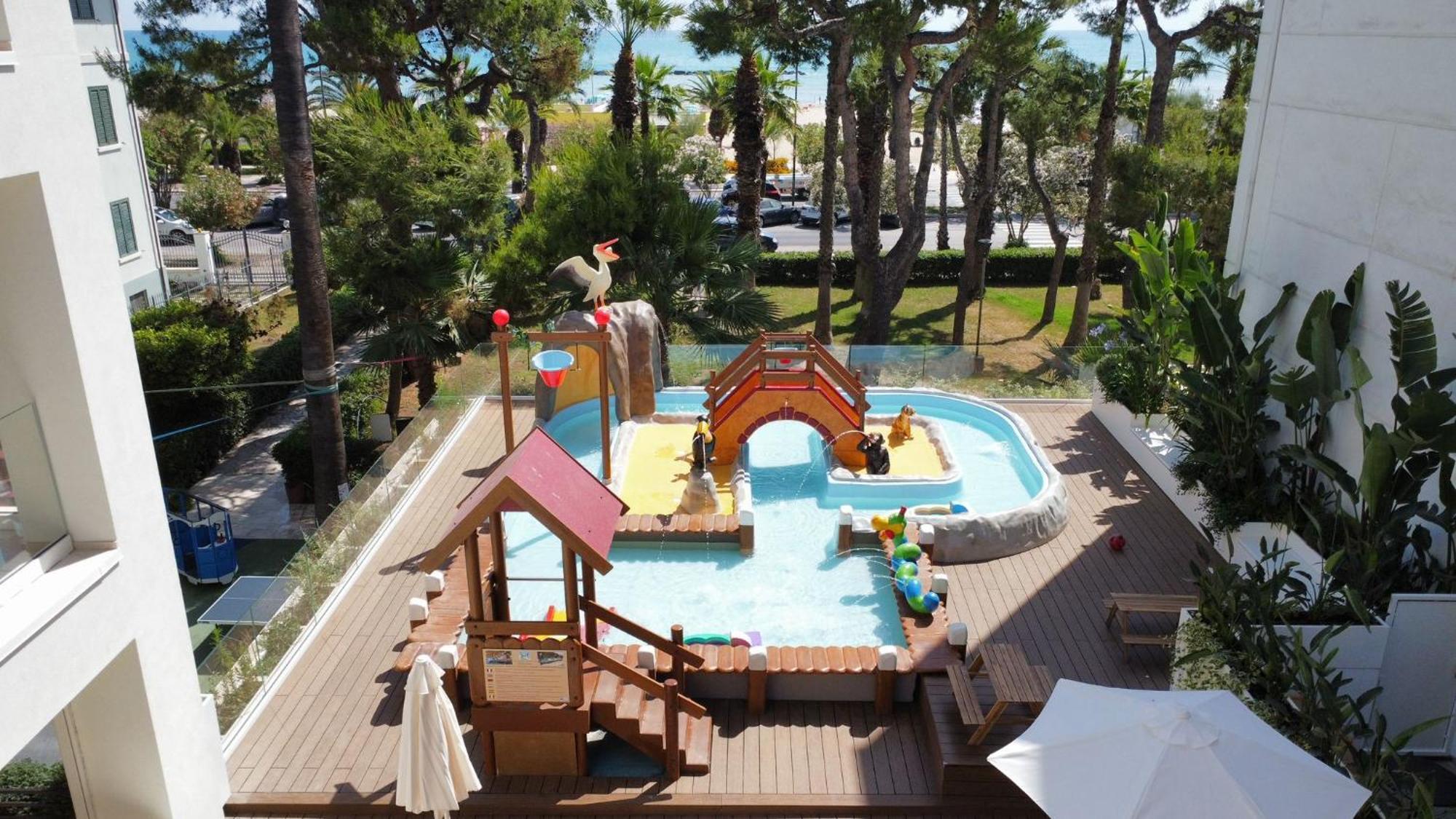 Hotel Relax Family & Spa Σαν Μπενεντέτο ντελ Τρόντο Εξωτερικό φωτογραφία